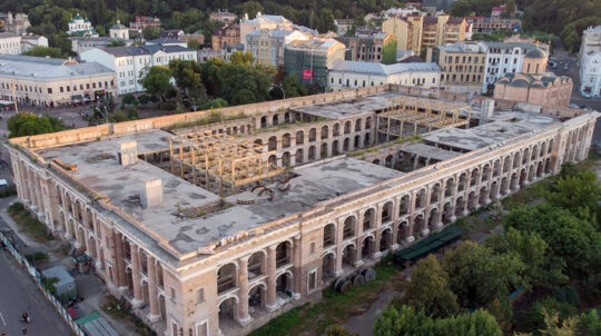 Гостинний двір – пам’ятка архітектури національного значення. Київський окружний адміністративний суд підтвердив законність зміни категорії пам’ятки