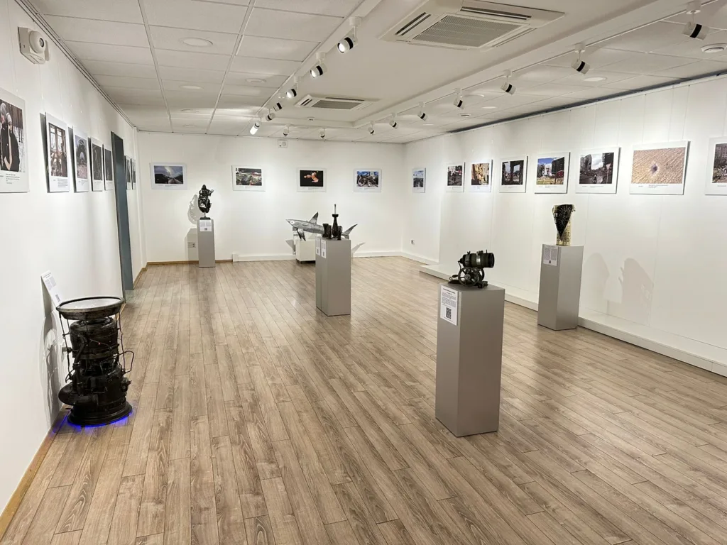 gallery photo