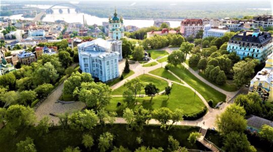 Київська міська державна адміністрація планує збудувати підземний паркінг на Старокиївській горі, в місці, яке є частиною української культури й історії