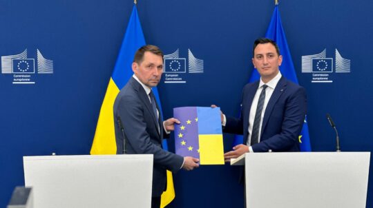 Микола Точицький обговорив із Єврокомісаром Гленном Мікаллефом посилення захисту української культурної спадщини