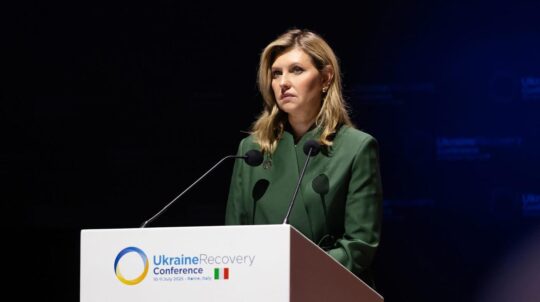Перша леді Олена Зеленська під час URC2025 наголосила на пріоритеті людини в процесі відновлення 