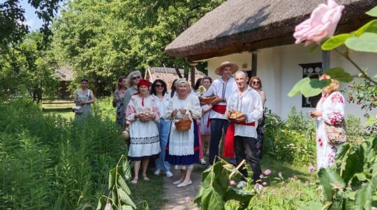 МКСК внесло традицію храмового свята на Трійцю в селі Шульгинка до Нацпереліку нематеріальної спадщини України