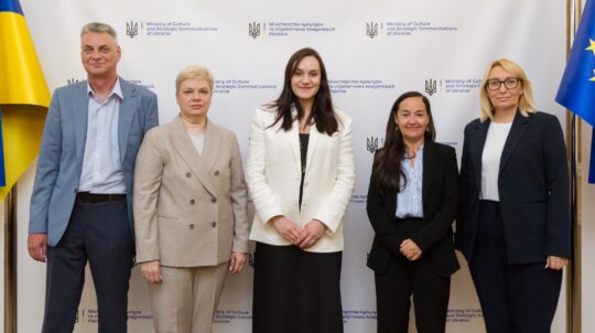 Відновлюємо культуру разом: підписано меморандуми з ЮНЕСКО щодо відновлення закладів культури