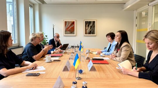 Культура України в центрі діалогу: у  Брюсселі відбулася зустріч Тетяни Бережної та Каролін Женне 