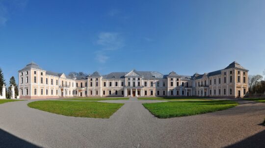 Культура без бар’єрів: У Вишнівецькому палаці з’явиться сенсорний інформаційний кіоск